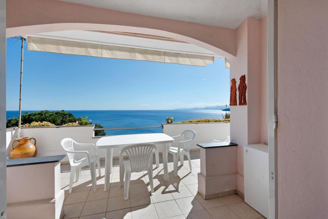 Casa Nina Lägenhet Arenzano Exteriör bild