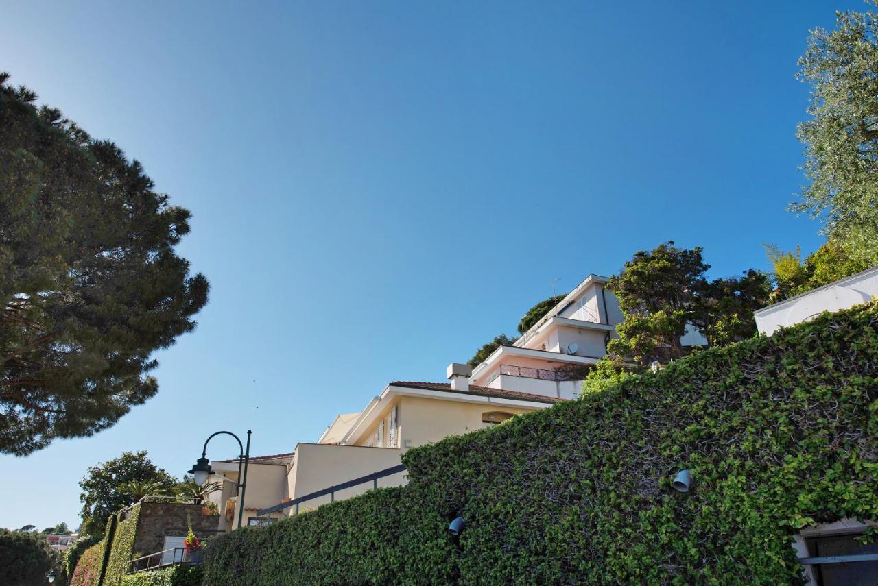 Casa Nina Lägenhet Arenzano Exteriör bild
